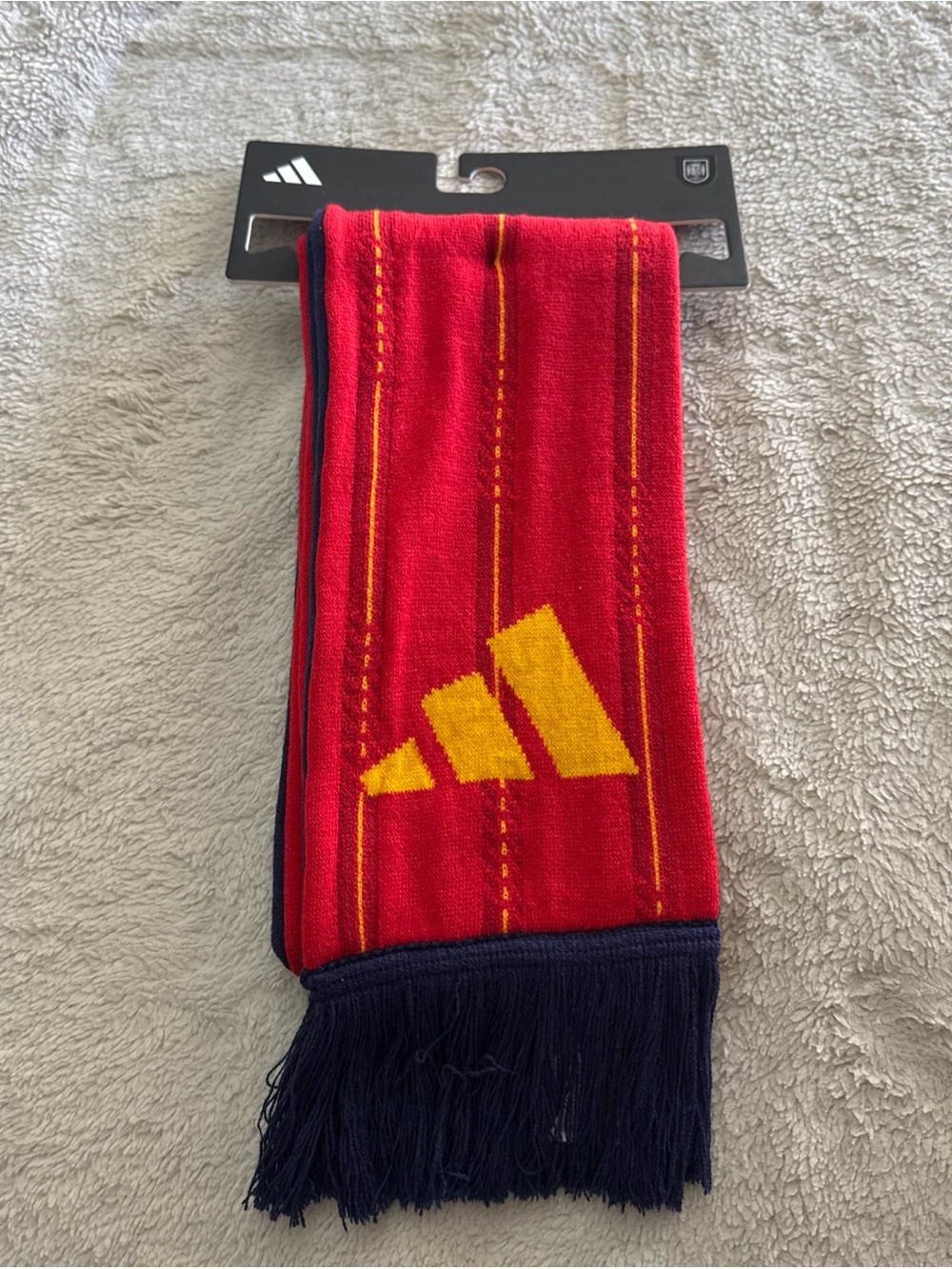 Adidas Spain 26 Scarf Unisex Size NS   SB1158-KD3199